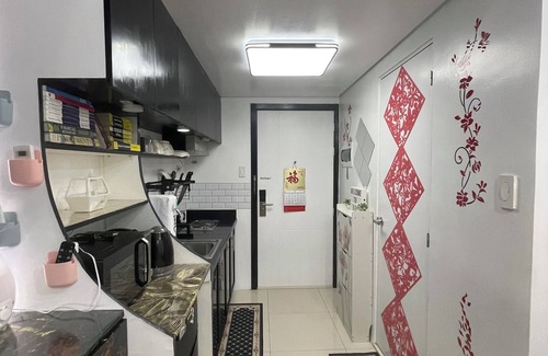 Bagong Pag-asa Condo | Cozy 2 Separate 1Bedroom Condo in Central Location in SM North EDSA Quezon City