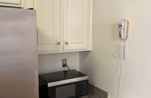 Gracewood House | Cozy 3-Bedroom, 2-Bath Home in Augusta, GA – WiFi, A/C & 65” TVs in Every Room!