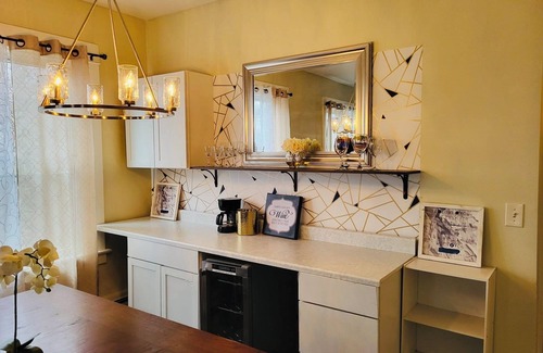 Troy Apartment | Cozy 3-bedroom apartment with AC, WiFi in lovely Troy