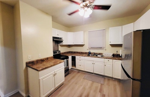 Troy Apartment | Cozy 3-bedroom apartment with AC, WiFi in lovely Troy