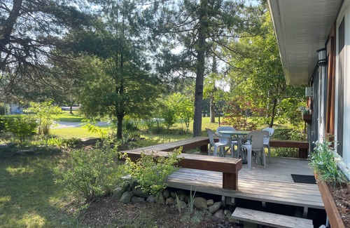 Lambton Shores Cottage | Cozy 3 bedroom cottage, short walk from the beach