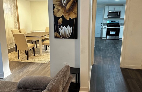 Homestead House | Cozy 3-bedroom house near Pittsburgh Waterfront Area