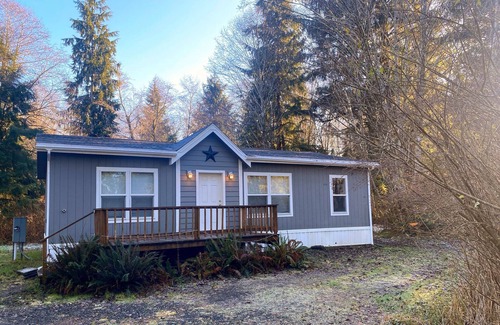 Forks House | Cozy 3-Bedroom Retreat in Forks, WA – Your Tranquil Hideaway Awaits!