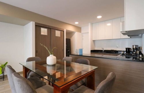 Petit Jean Ocharan Apartment | Cozy 3BR With Balcony in the Heart of Miraflores