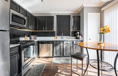 Atlanta House | Cozy 4 bedroom ATL Home - Close to Downtown