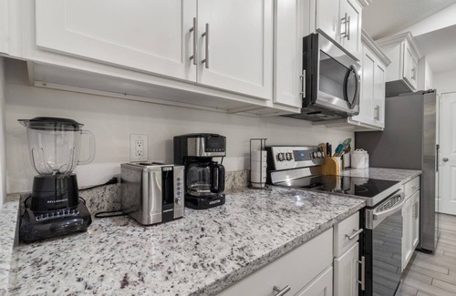 Poinciana House | Cozy 4 Bedrooms New Construction Home