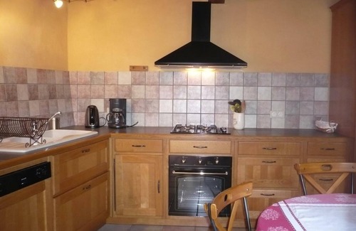 Palogneux Cottage | Cozy 4-person cottage, Monts du Forez nature