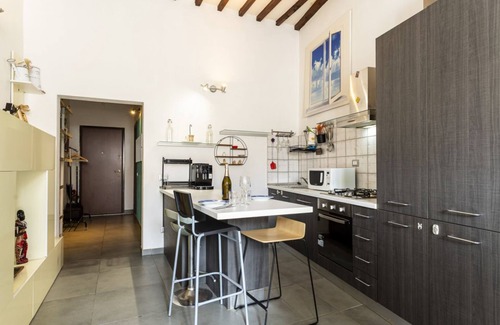 Livorno Apartment | Cozy 80 sqm apartment, able to accommodate 4 people, located on the second floor of a building without a lift.The property is located in the heart of Livorno, in a quiet and residential area full of services. A few minutes walk away are some of the main