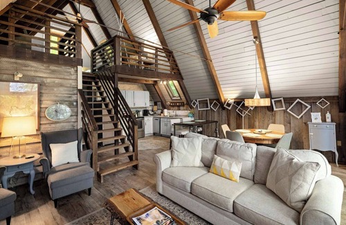 Wolf Laurel Cabin | Cozy A-Frame Mountain Retreat in Wolf Laurel – Stunning Views & Adventure Awaits!