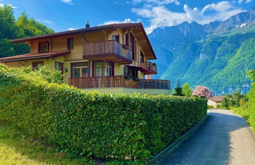 Mols Ski Chalet | Cozy Accomodation Retreat for Families