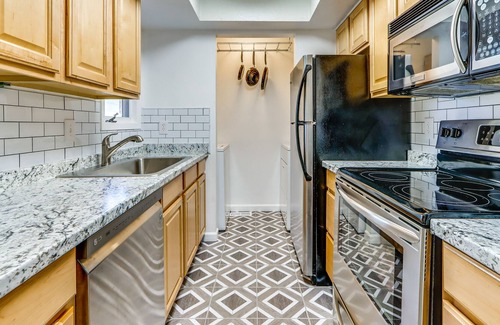 Taku - Campbell Condo | Cozy Anchorage Condo - 5 Mi to Downtown!