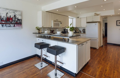 Renfrew-Collingwood House | Cozy And Beautiful 3BD Home