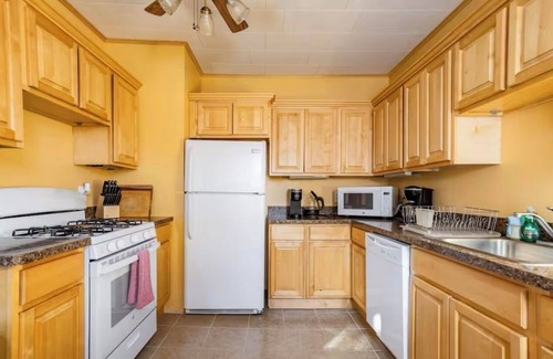 Tannersville Cabin | Cozy and bright 2-bedroom cabin in charming Elka Park