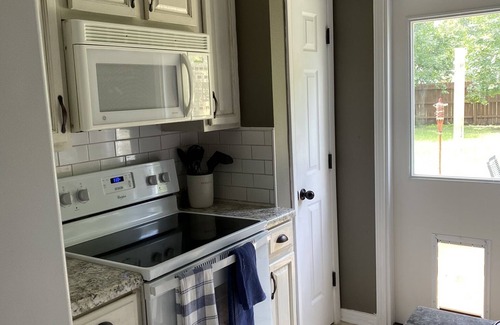 Gulf Park Estates House | Cozy and Coastal Coast Gulf Home