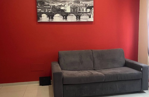 Aurelio Apartment | Cozy and Luxurious Apartment, Vatican Paradise Pisana43