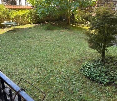 La Celle-sous-Gouzon Apartment | Cozy apartment in Saint Mandé Paris, metro line 1