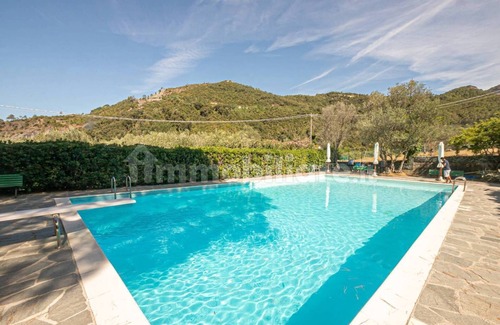 Piazza Apartment | Cozy apartment 10 minutes from the sea - equipped with parking space