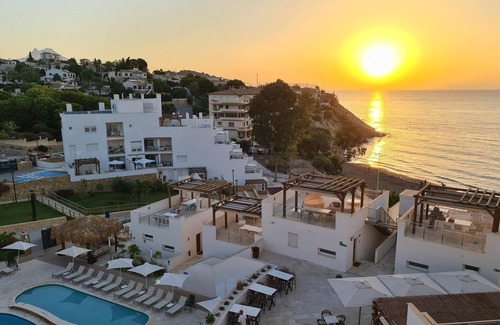 Coveta Fuma Apartment | Cozy apartment by the sea beach