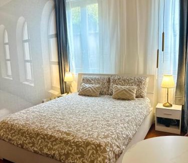 Borgo San Leonardo Apartment | Cozy Apartment Center