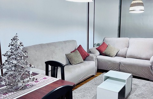 Cambre Apartment | Cozy apartment close to the beach and just 7 minutes from the city of A Coruña.