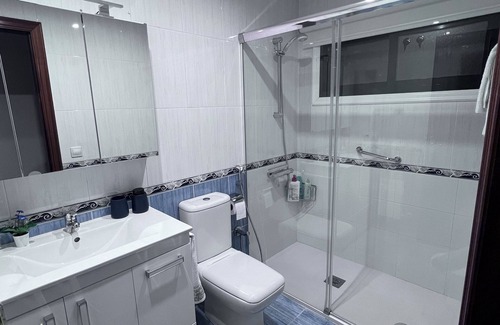 Cambre Apartment | Cozy apartment close to the beach and just 7 minutes from the city of A Coruña.