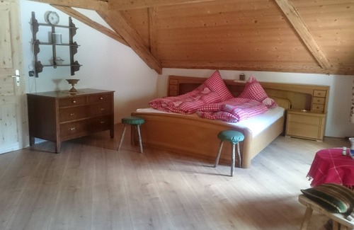 Martina Apartment | Cozy apartment in a historic farmhouse.