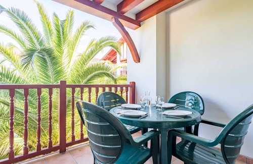 Ciboure Apartment | Cozy Apartment in Ciboure with Pool, Balcony, and Golf Nearby