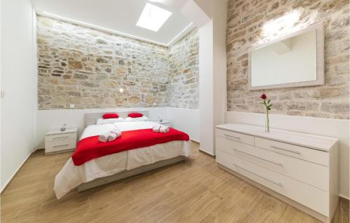 Kastel Sucurac Apartment | Cozy Apartment In Kastel Sucurac