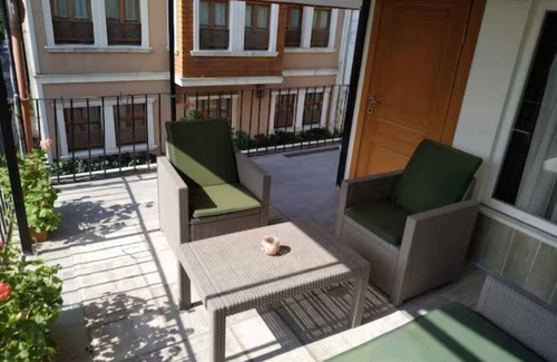 Sultanahmet Apartment | Cozy apartment in Old City Center up to 4 people with a Large Terrace