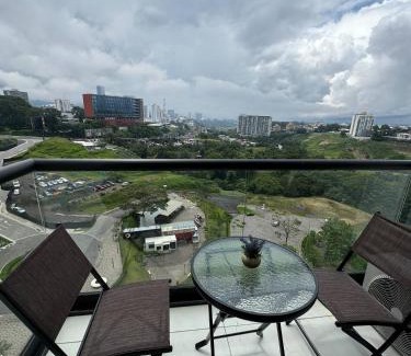 San Jose Apartment | Cozy Apartment in San Jos Costa Rica with Stunning Sunset Views