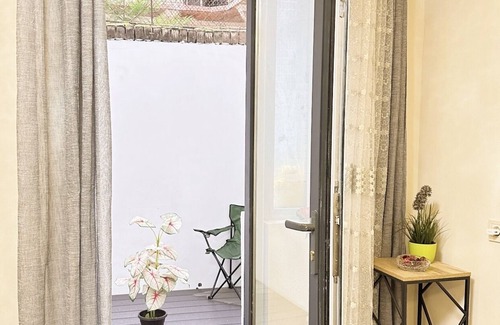 Palace District Apartment | Cozy Apartment in the City Center