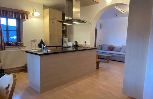 Mariapfarr Apartment | Cozy apartment with balcony near ski resorts