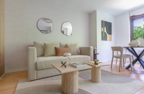 Nueva Espana Apartment | Cozy apartment with pool and garage