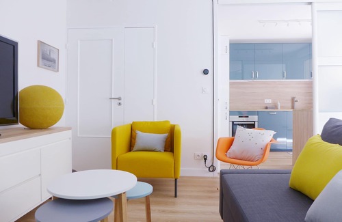 Part Dieu - Bir Hakeim Apartment | Cozy apartment with Spa Bath, Garden Box in Part-Dieu