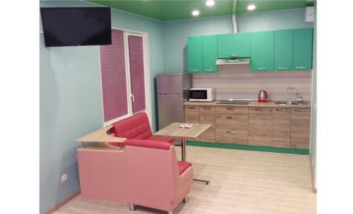 Darnyckyj Apartment | Cozy apartments near metro Poznyaki