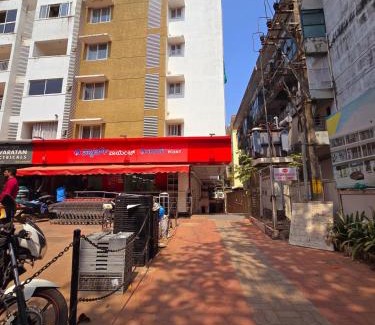 Adyar Apartment | Cozy Apt Easy Access - Groceries & Transport
