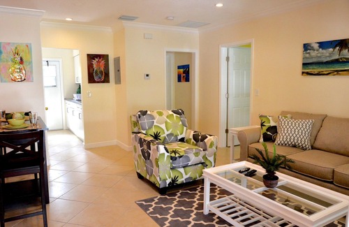 Deerfield Beach Apartment | Cozy Apt in the Heart of Deerfield Beach – Less Than 5-Min Walk to the Ocean