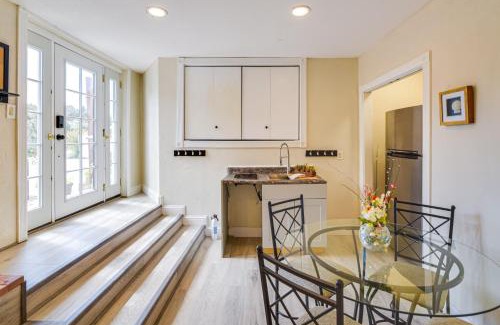 Aptos Apartment | Cozy Aptos Studio about 2 Mi to Seacliff State Beach!