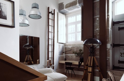 Martires Apartment | Cozy & Authentic at the Heart of Lisbon