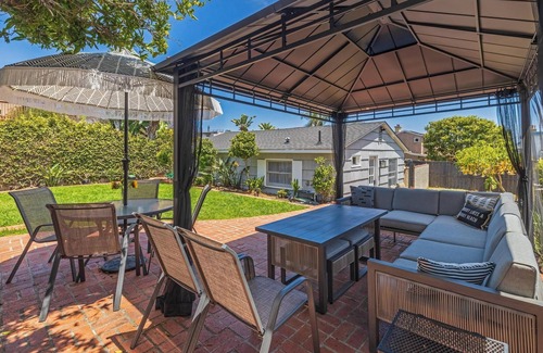 La Jolla Mesa Apartment | Cozy Beach Studio in the Heart of San Diego!