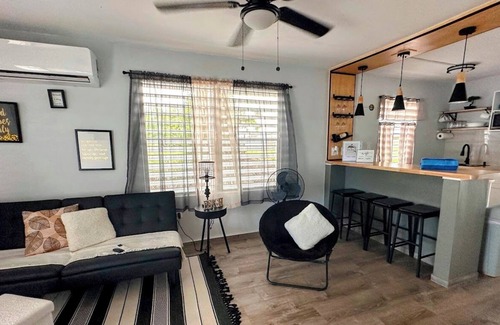 El Combate House | Cozy Beach Villa Solar Powered Pool @Delfin’s #1