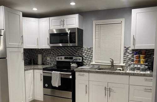 Orange Lake House | Cozy Bedroom #2