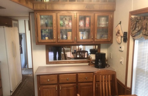 Loretto Cabin | Cozy Cabin on atv/snowmobile trail.