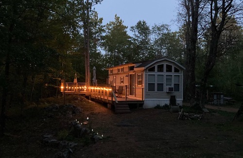 Loretto Cabin | Cozy Cabin on atv/snowmobile trail.
