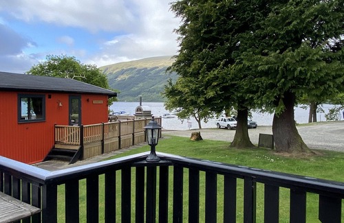 Rowardennan Cabin | Cozy Cabin With Stunning Loch Lomond Views