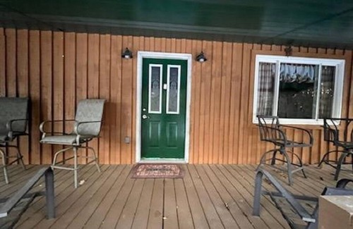 Frenchville Cabin | Cozy camp near the PA Elk herd in Karthaus & close enough to Penn State football