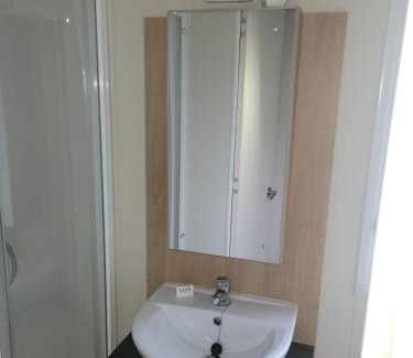 Prestonpans House | Cozy Caravan Near Edinburgh