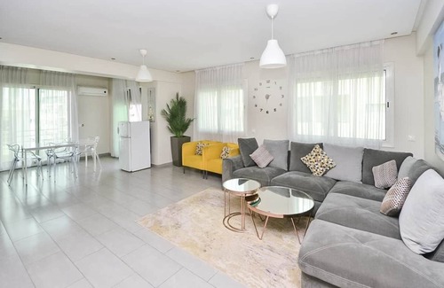 Casablanca Apartment | Cozy Central - Gym & Spa Services