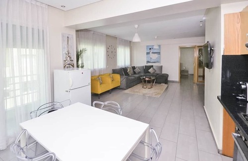 Casablanca Apartment | Cozy Central - Gym & Spa Services