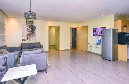 Casablanca Apartment | Cozy Central - Gym & Spa Srvcs
